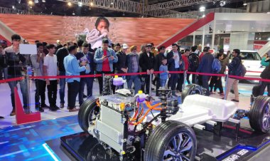 इलेक्ट्रिक वाहनों के लिए लिथियम के अलावा भी देखो - श्री नितिन गडकरी
